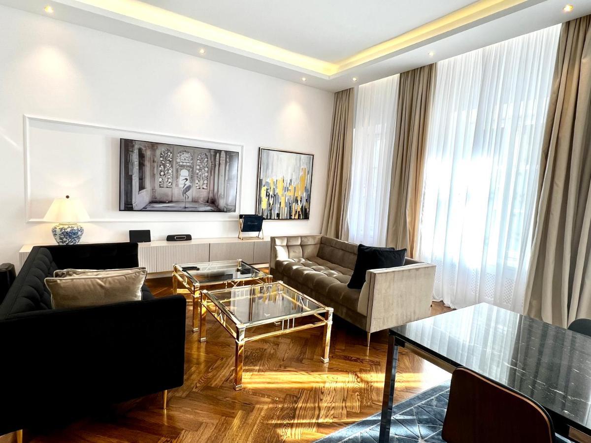 Luxury Apartments Mondrian Market Square III Βαρσοβία Εξωτερικό φωτογραφία